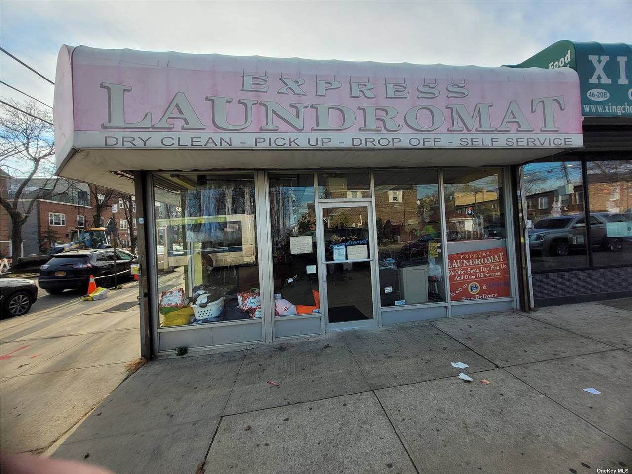 46-20 Ditmars Blvd - Photo 1