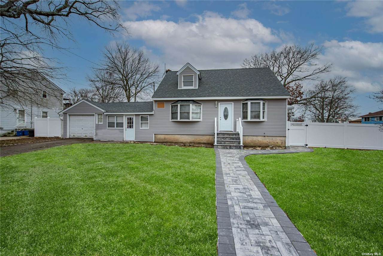 34 22nd Street - Photo 1