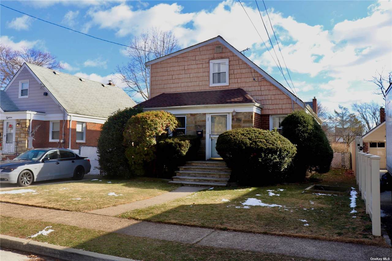 22 Curtis Avenue - Photo 1