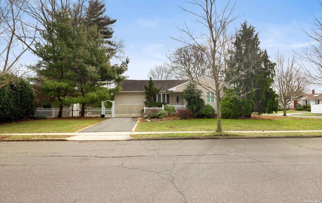 73 Cambria Road - Photo 1