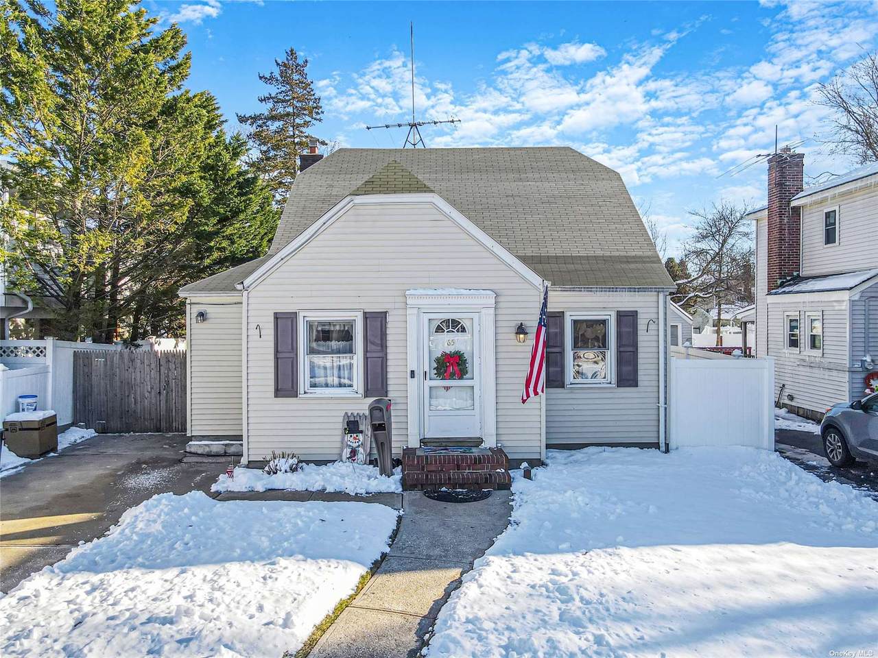 65 Ash Street - Photo 1