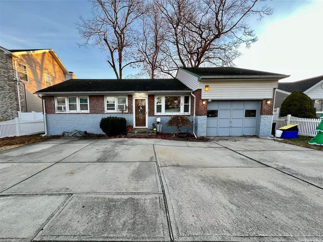 74 Baltimore Avenue - Photo 1