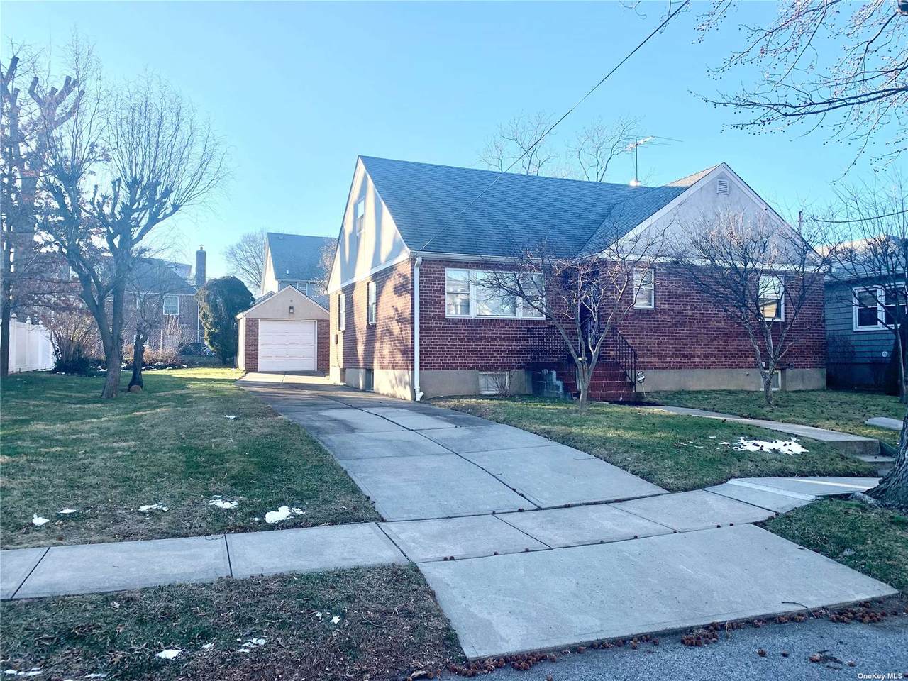 28-30 213th Street - Photo 1