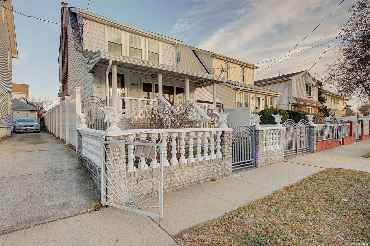 119-39 192nd Street - Photo 1