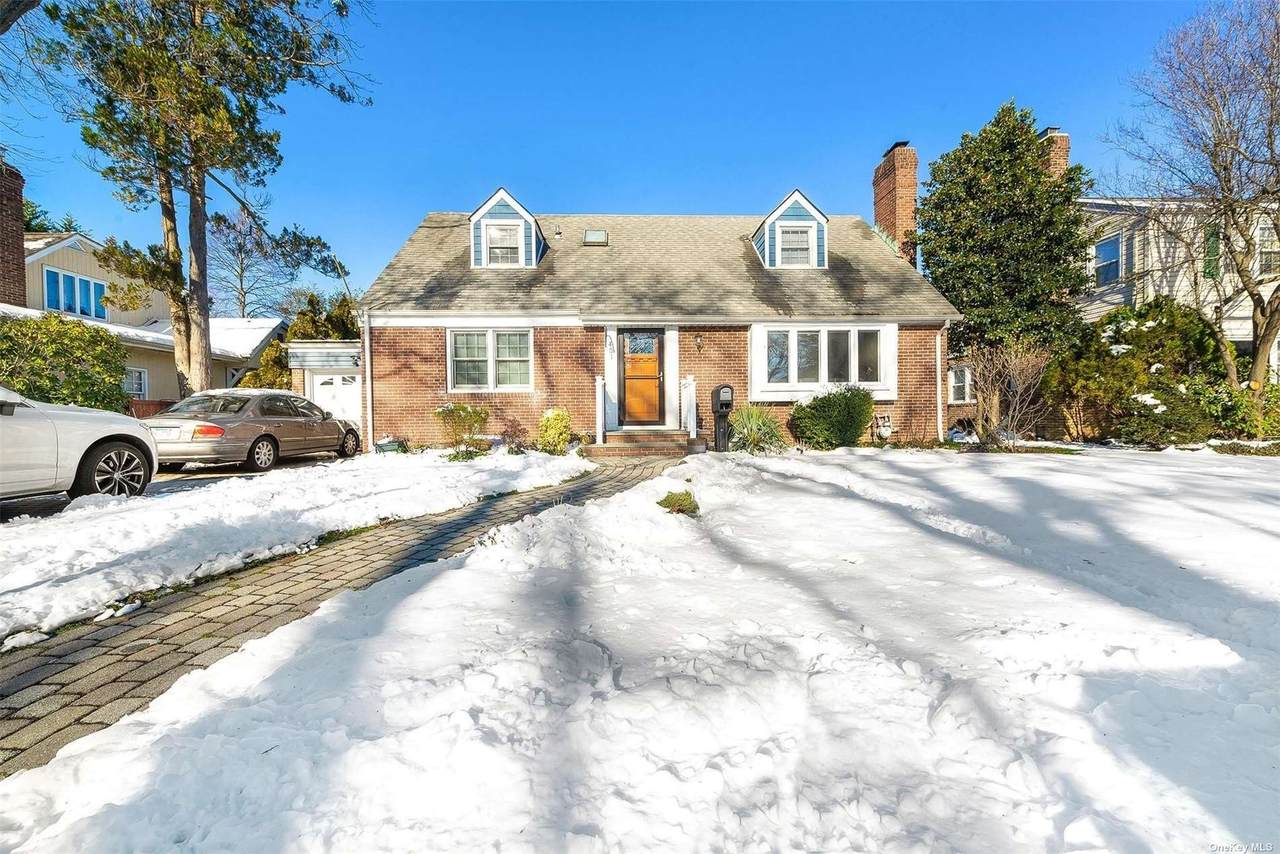 401 Woodbridge Road - Photo 1