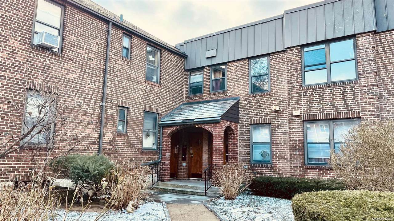 19-52 80th Street - Photo 1