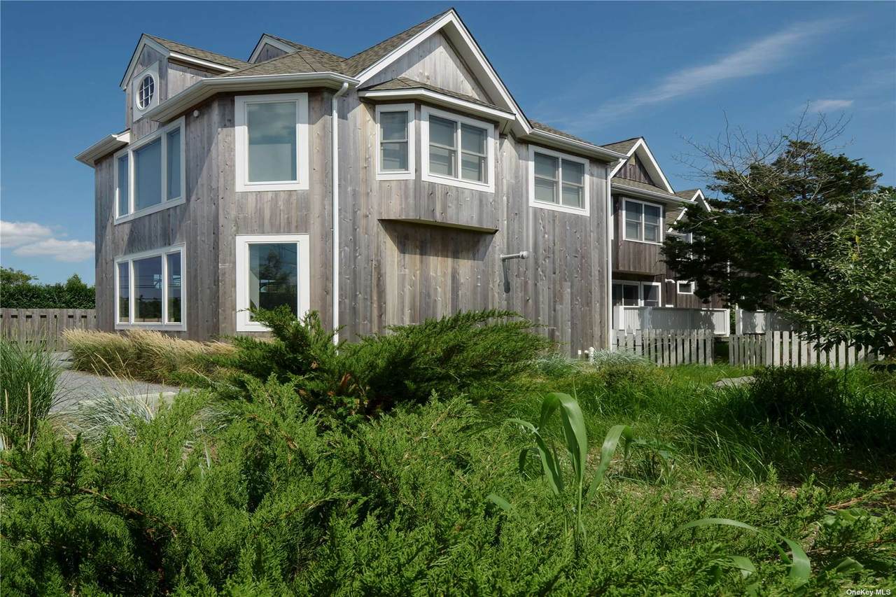 162 Dune Road - Photo 1