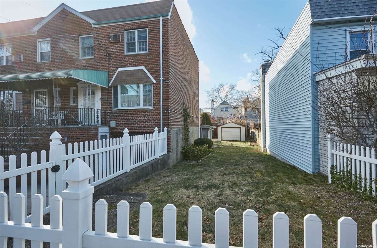 1550 57 Street - Photo 1