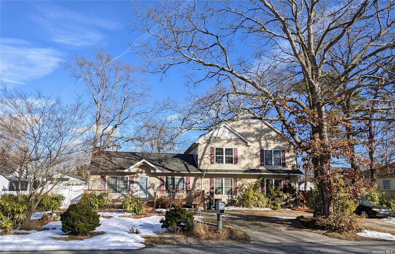11 Bonny Drive - Photo 1