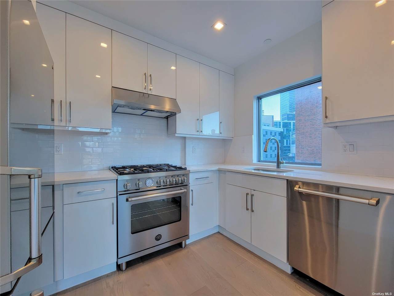 42-44 Crescent Street - Photo 1