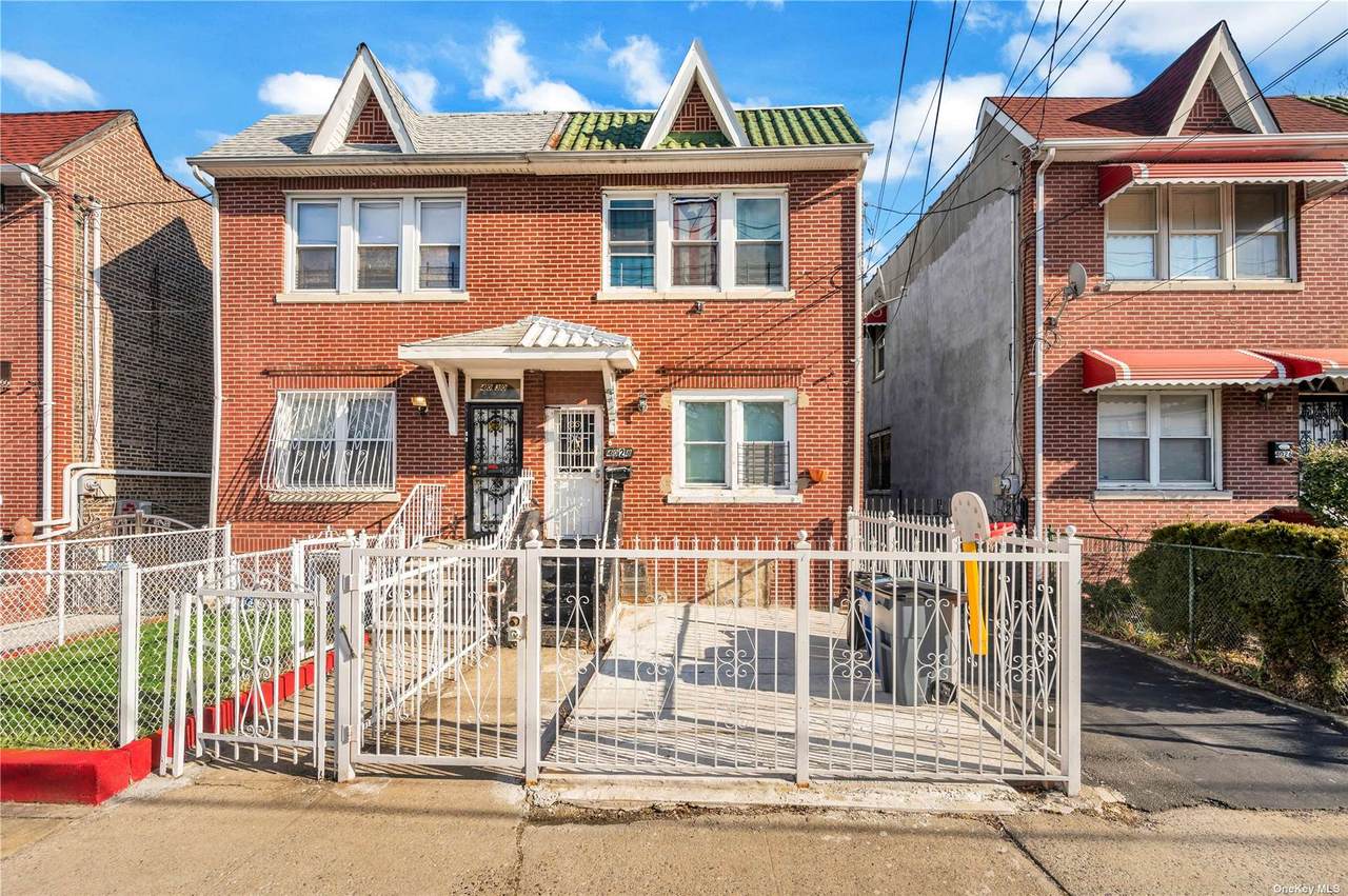 4028 Paulding Avenue - Photo 1