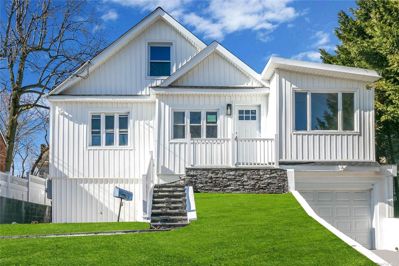 27 Kirkwood Road - Photo 1