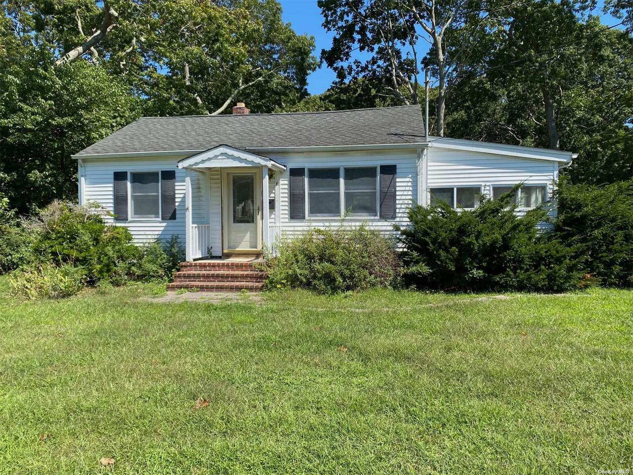 81 Country Club Road - Photo 1