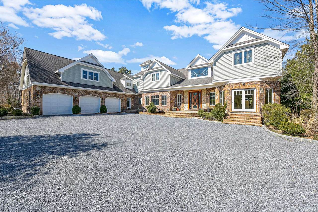 14 Red Creek Circle - Photo 1