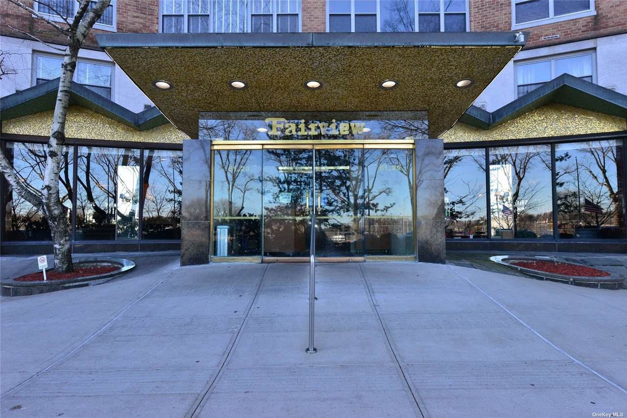61-20 Grand Central Parkway - Photo 1