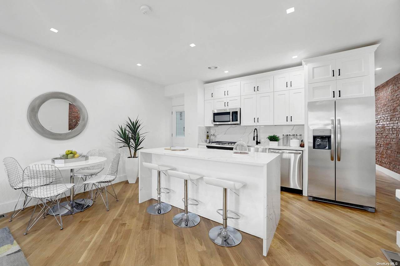 132 40th Street - Photo 1