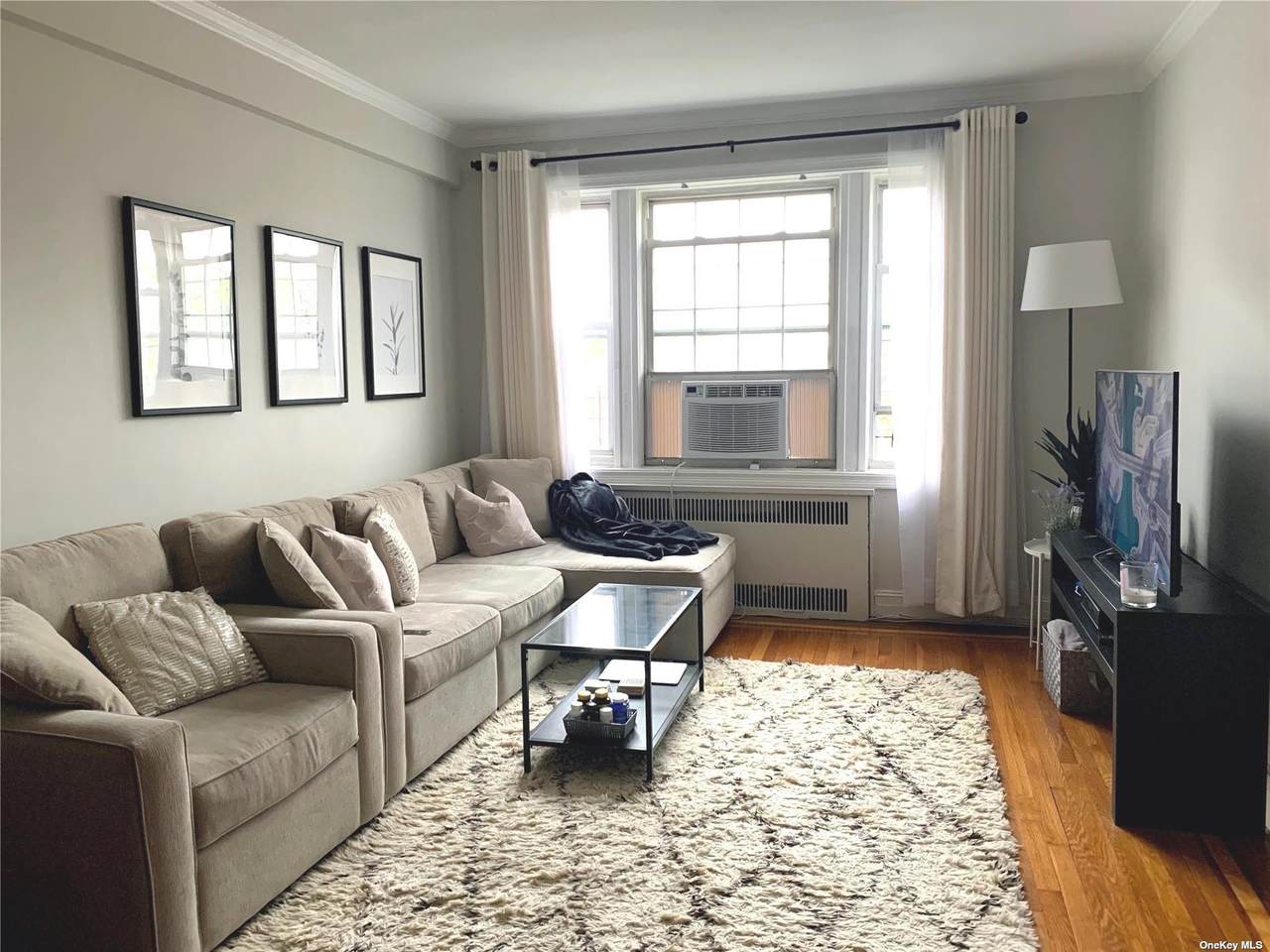 175-06 Devonshire Road - Photo 1