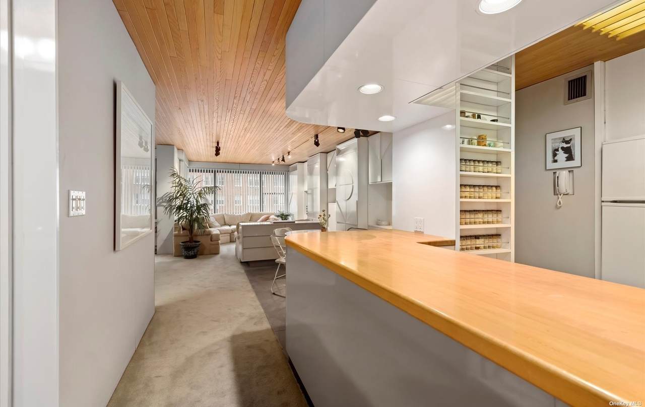 200 East 74th Street - Photo 1