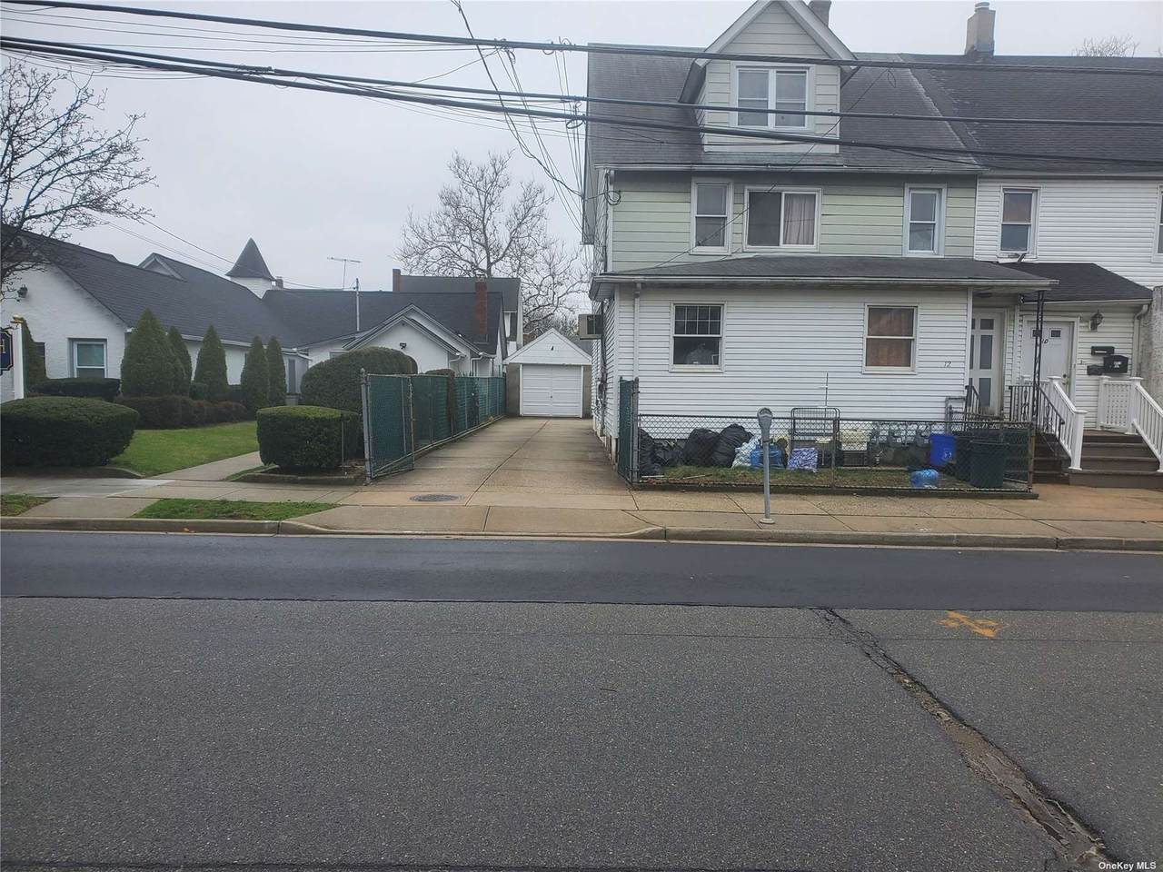 12 Mineola Avenue - Photo 1