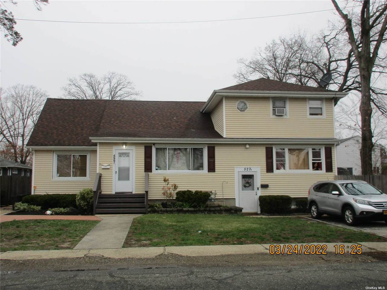 527 Nicolls Road - Photo 1