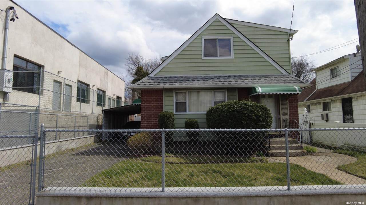 130-19 Springfield Boulevard - Photo 1