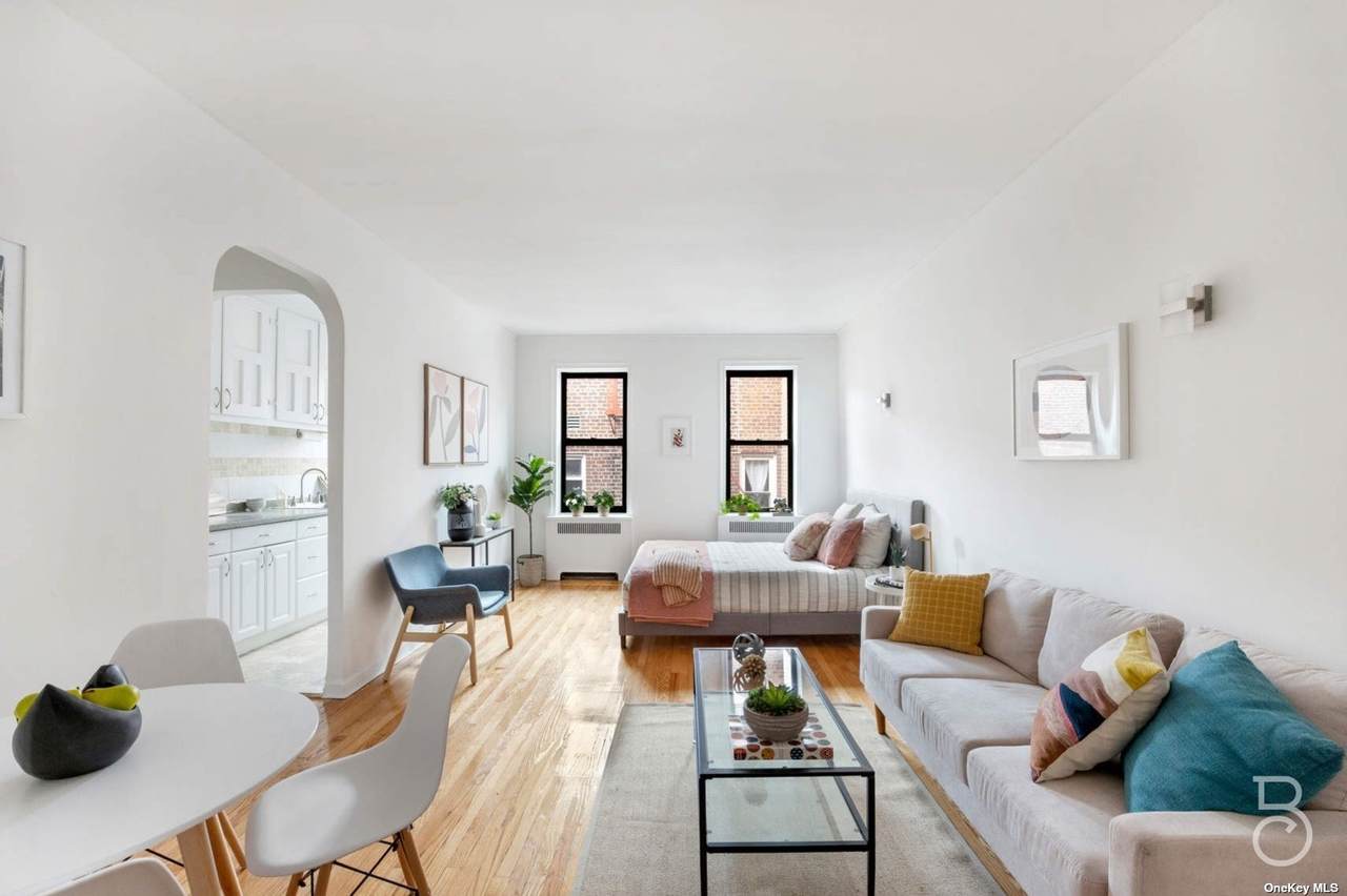 30-06 29th Street - Photo 1