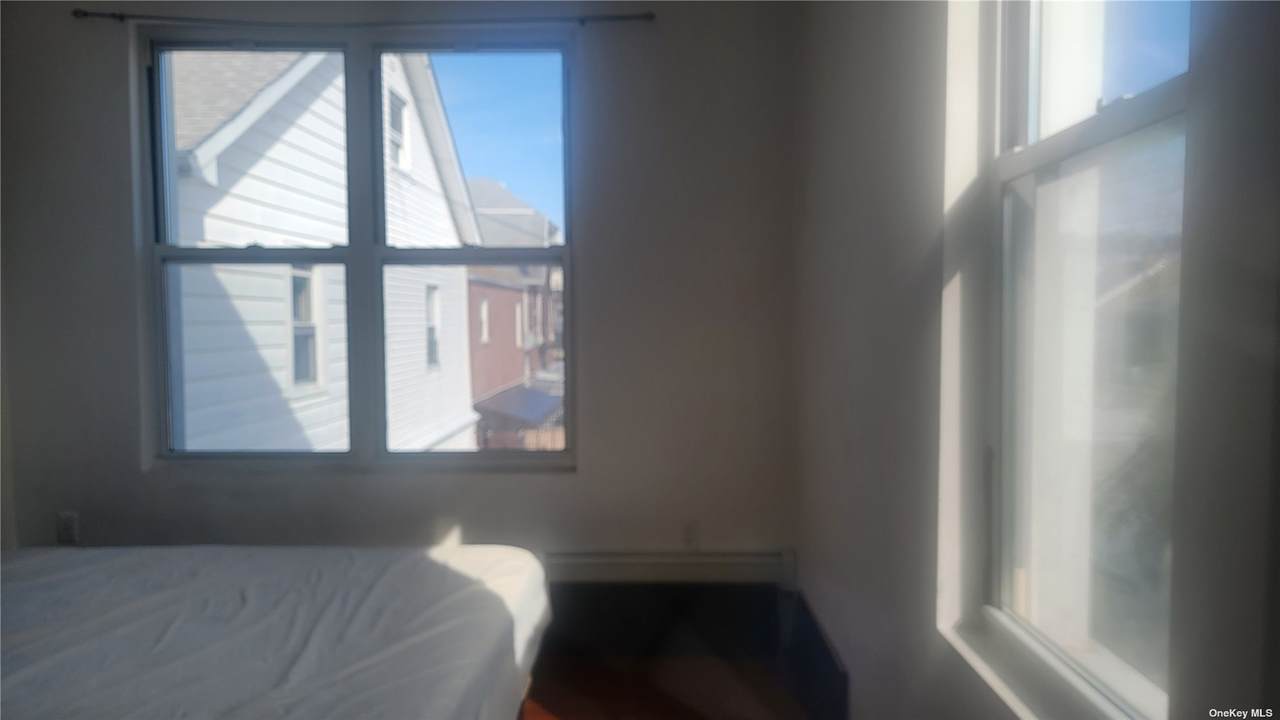 164-18 77 Road - Photo 1
