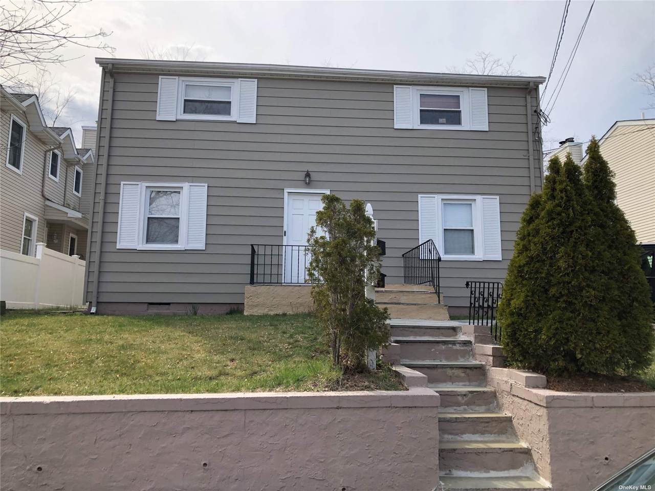 27 Hickory Road - Photo 1
