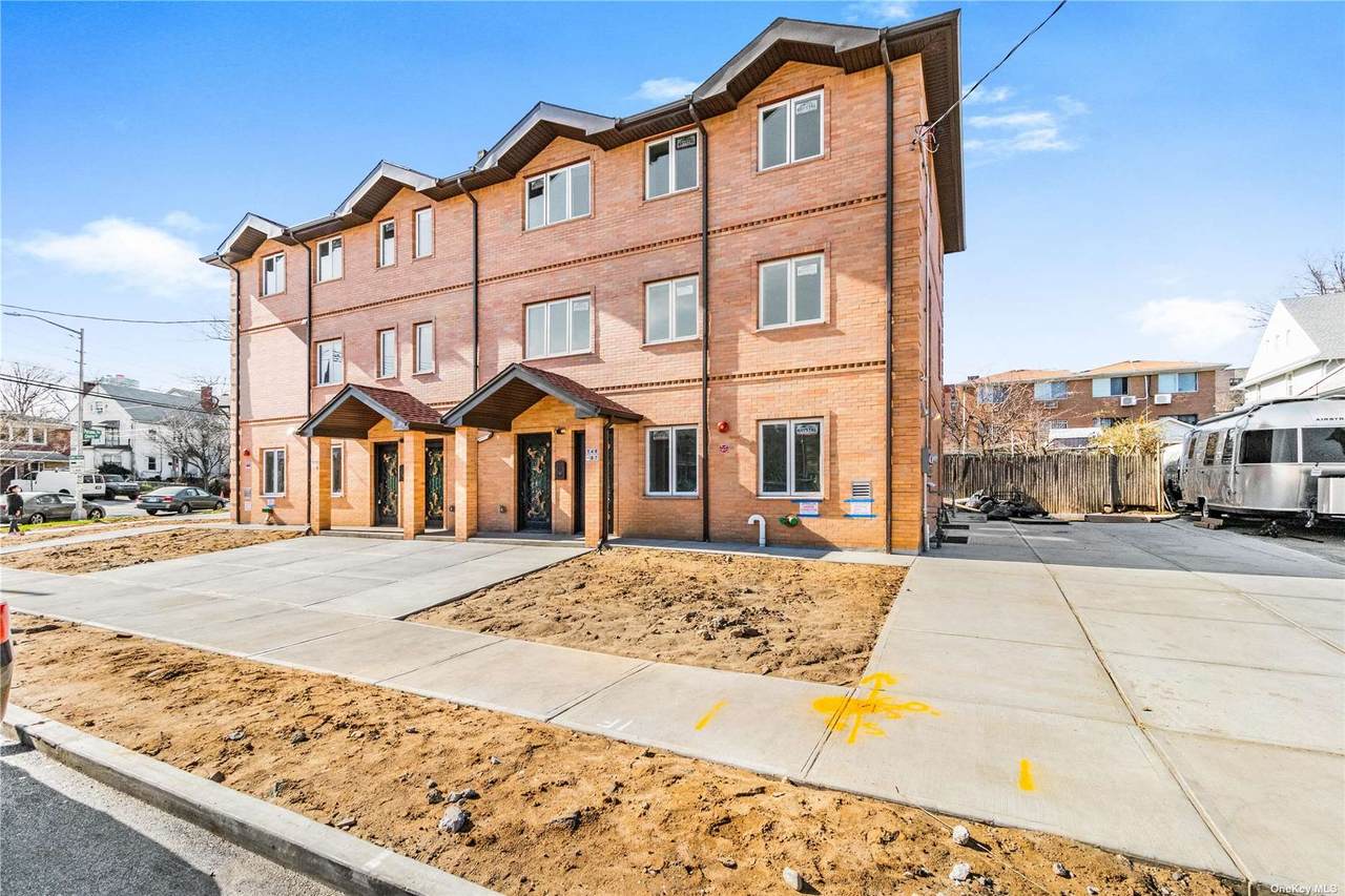 146-07 Cherry Avenue - Photo 1