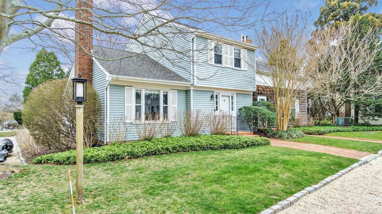 570 Hampton Rd - Photo 1