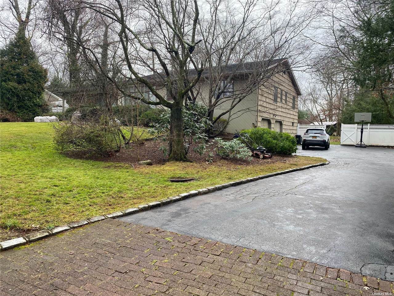 18 Threepence Drive - Photo 1
