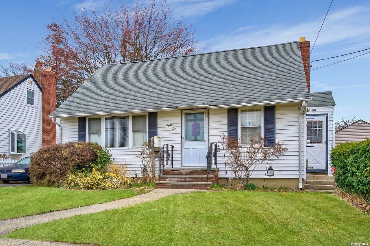 82 East Avenue - Photo 1