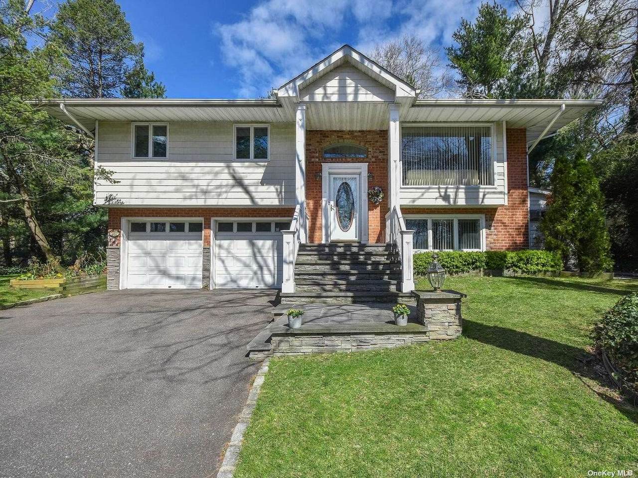 110 Downing Avenue - Photo 1