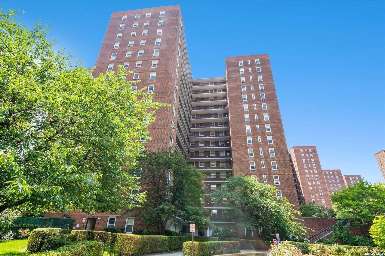 98-20 62 Drive - Photo 1