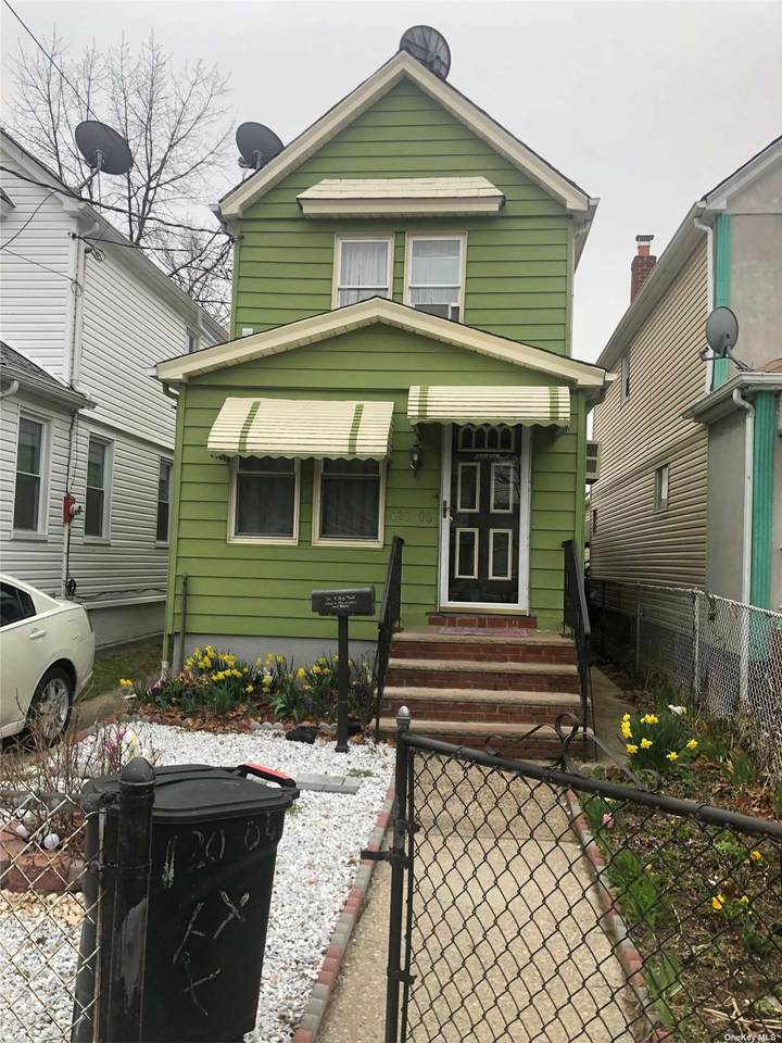 120-06 Long Street - Photo 1