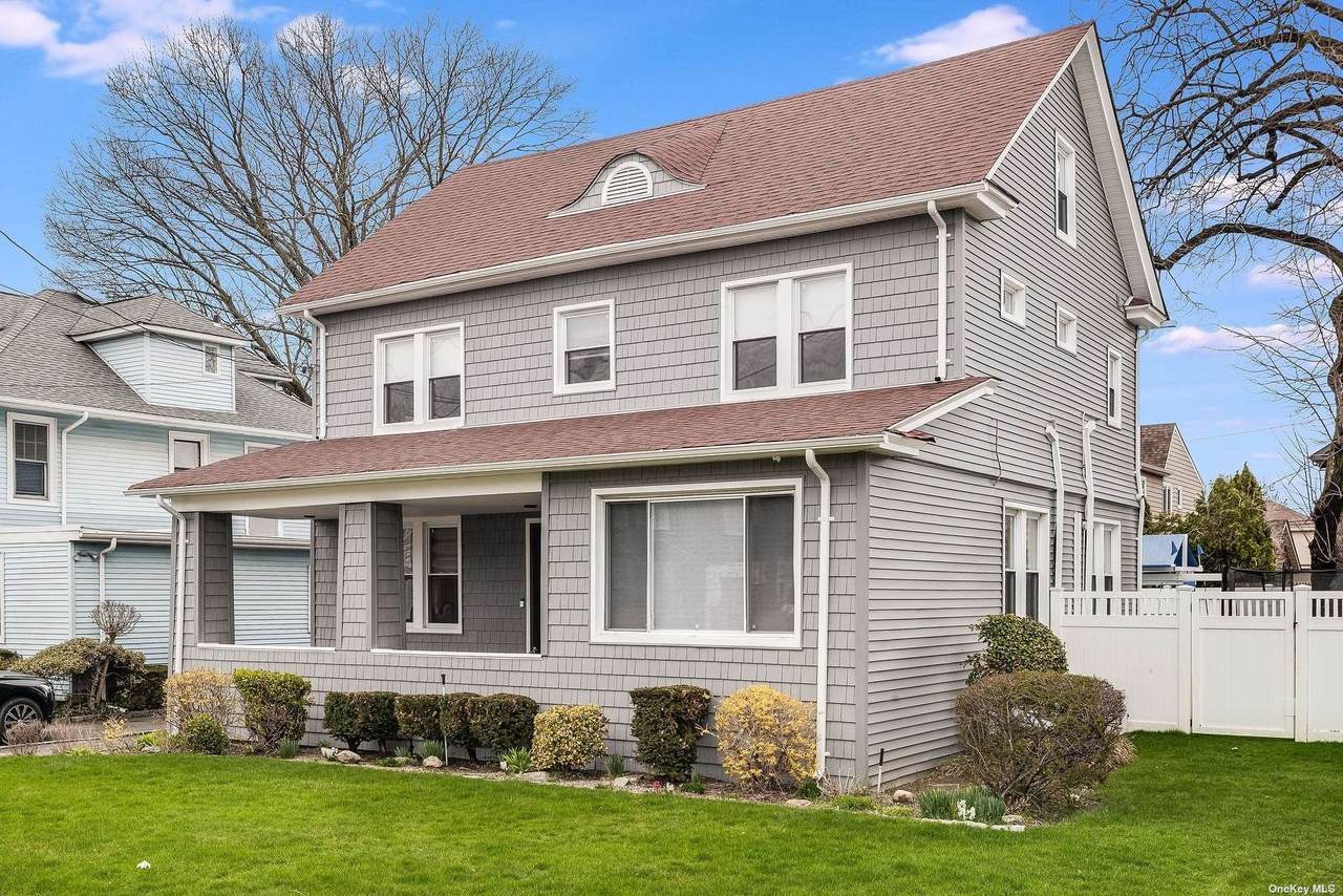 294 Leroy Avenue - Photo 1