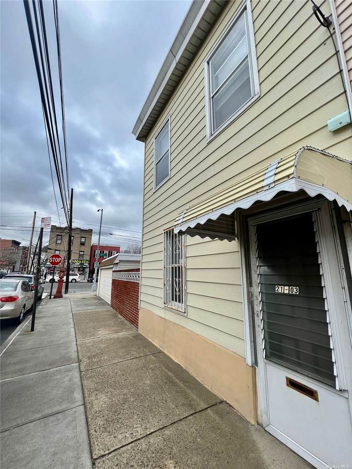 21-03 25th Road - Photo 1