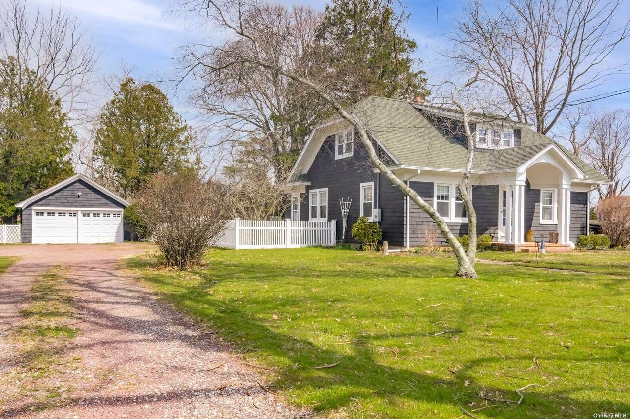 1246 Main Road - Photo 1