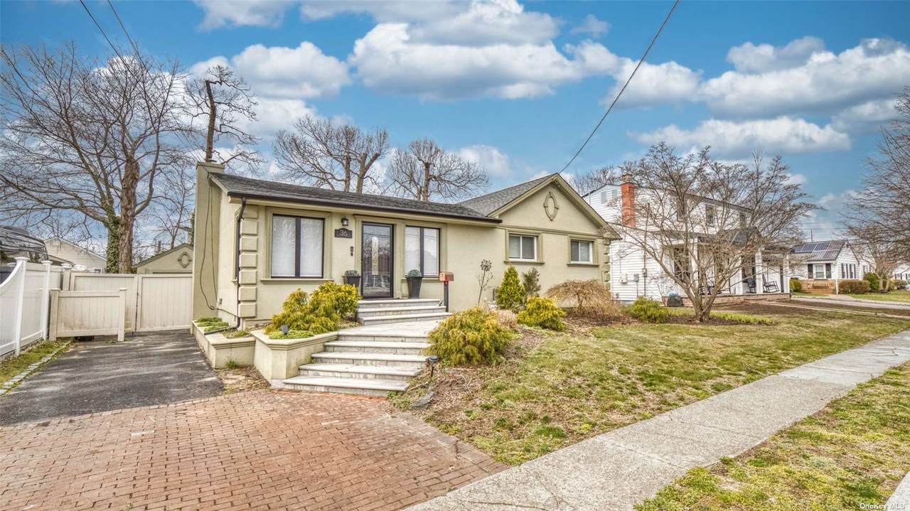 36 Tappan Avenue - Photo 1