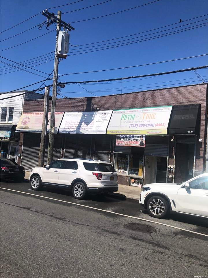 190-21 Jamaica Avenue - Photo 1