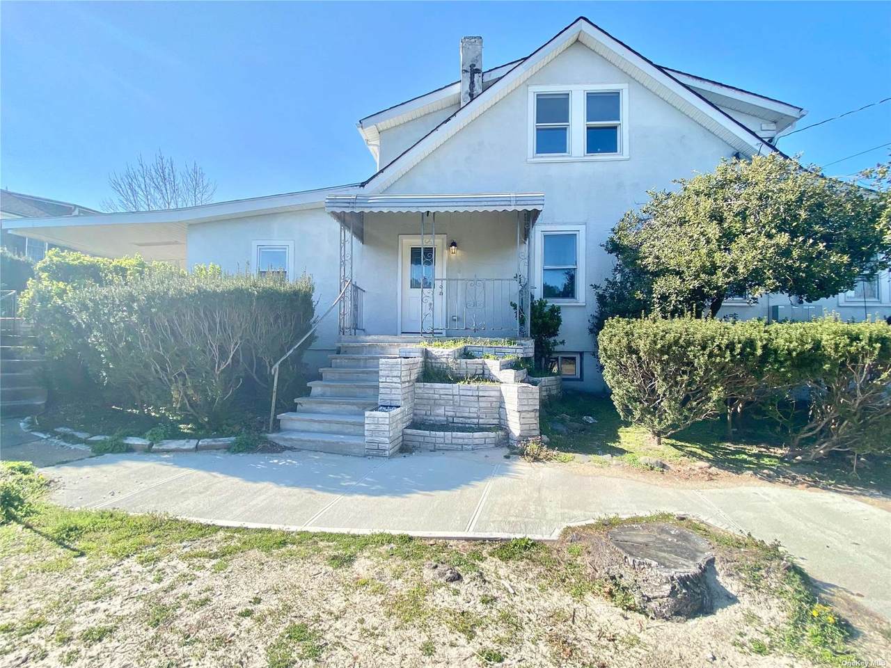 10 Greenwich Avenue - Photo 1