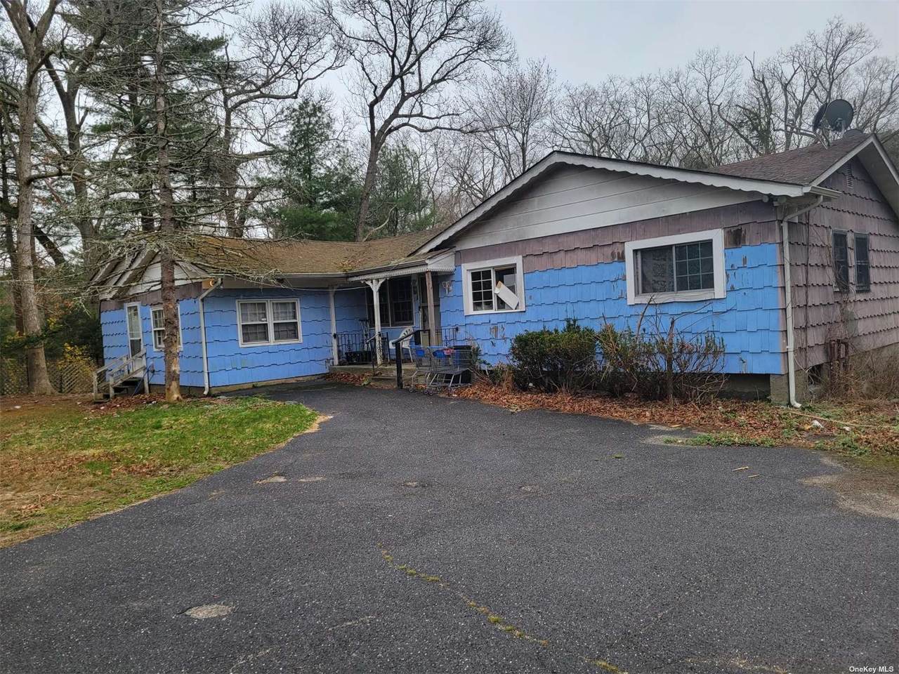 20 Yaphank Middle I - Photo 1