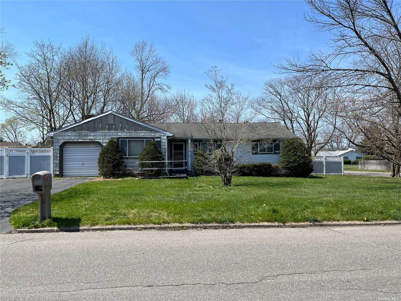 72 Bellwood Avenue - Photo 1