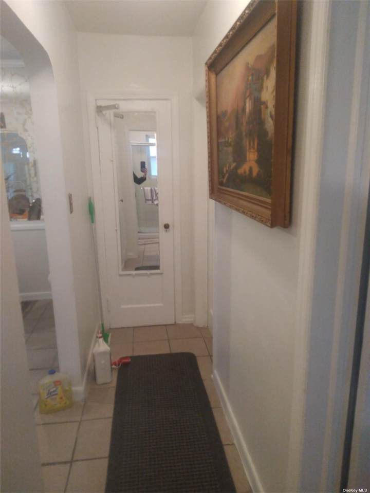 147-11 Coolidge Avenue - Photo 1