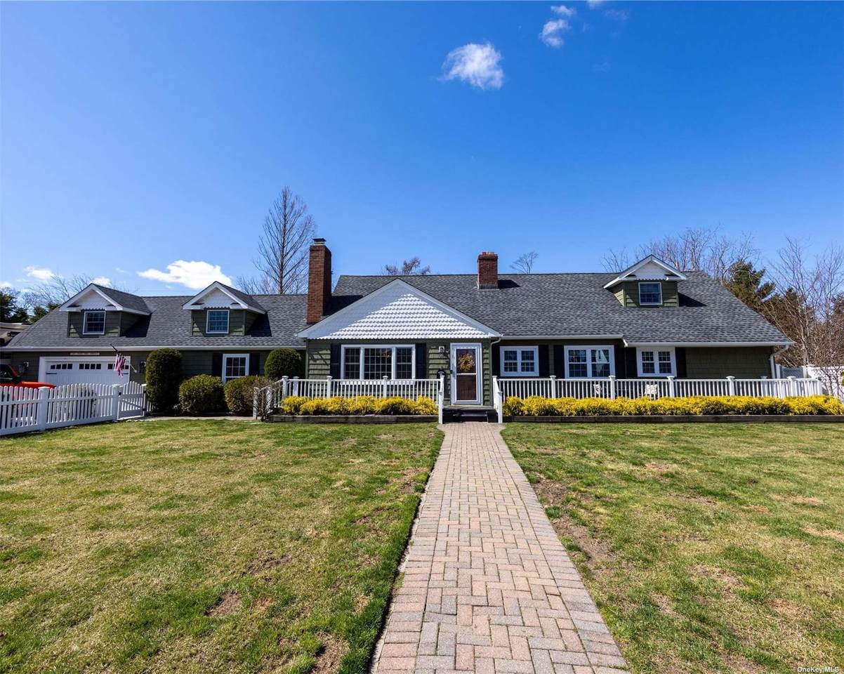 20 Bay Drive - Photo 1