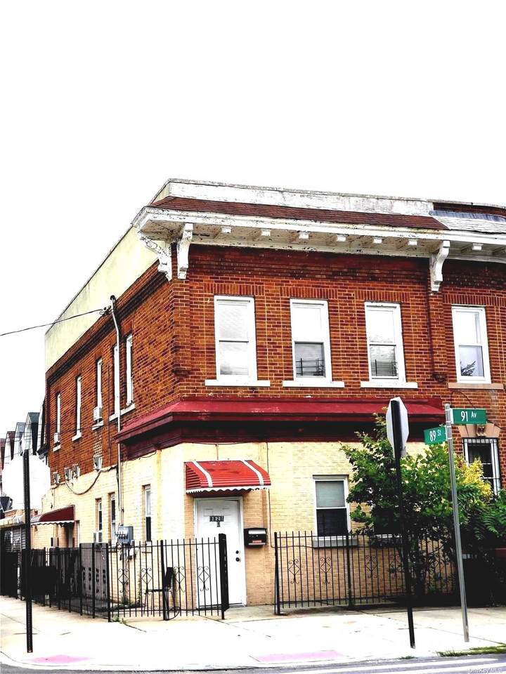 88-20 91 Avenue - Photo 1