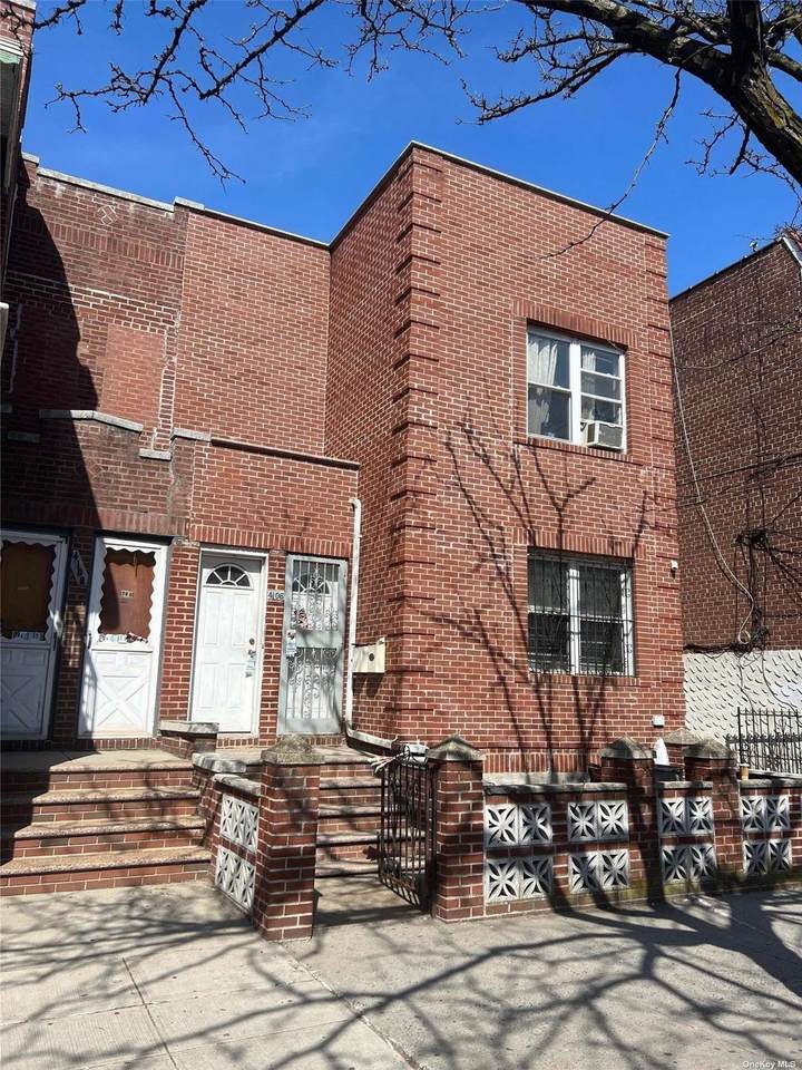 41-06 58th Street - Photo 1