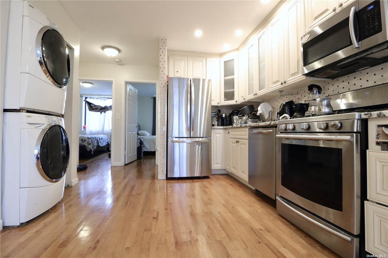 6055 Flushing Avenue - Photo 1
