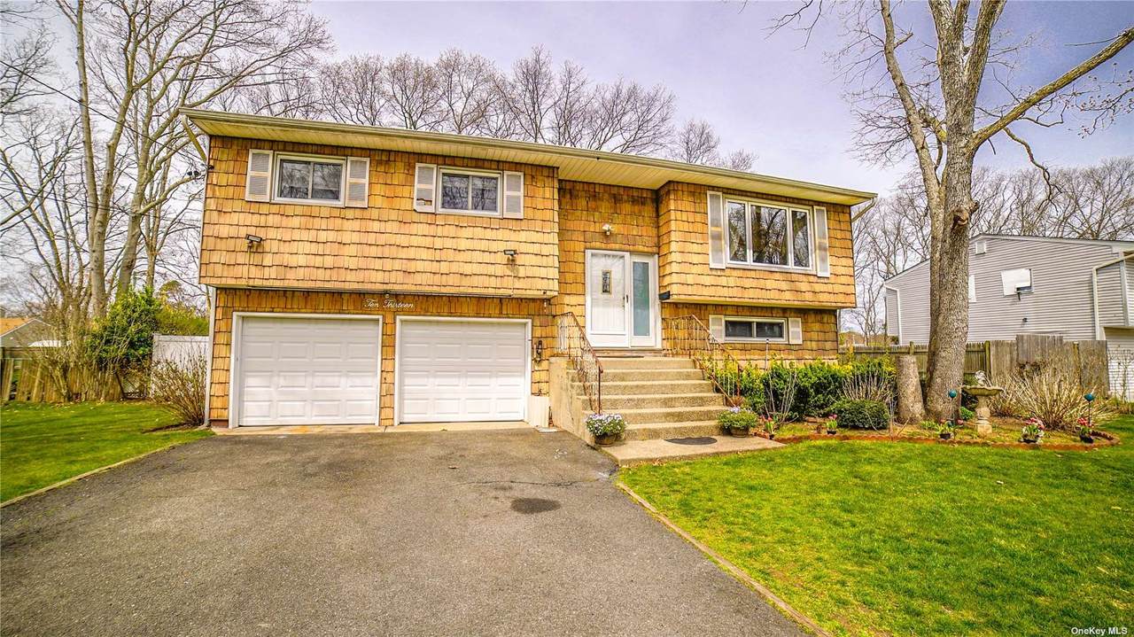 1013 Spur Drive - Photo 1