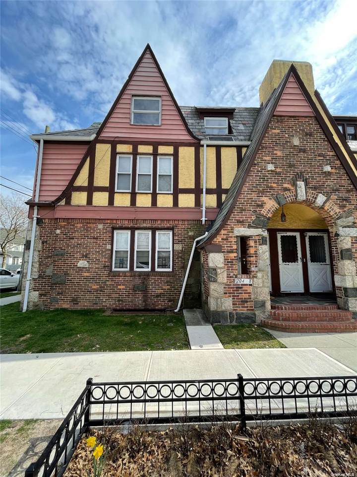204-18 42nd Avenue - Photo 1